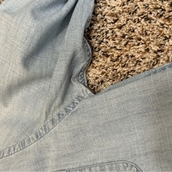 J.Crew Men’s Chambray Button-Down Shirt - Light Blue - Size M - Picture 8 of 8